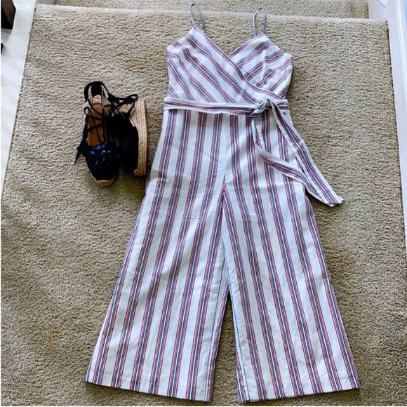 Banana Republic Linen-Cotton Cropped Jumpsuit - Picture 2 of 9